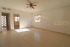 Resale - Townhouse / Semi-detached - Ciudad Quesada - Doña Pepa