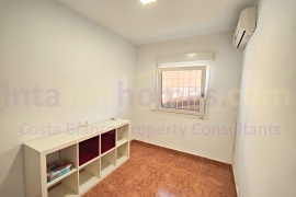 Doorverkoop - Townhouse / Semi-detached - Torrevieja - Los Balcones - Los Altos del Edén