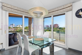 Resale - Apartment - El Campello - El Amerador