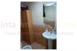 Resale - Apartment - Elche