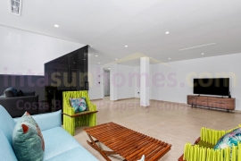 Doorverkoop - Detached House / Villa - El Campello - El Amerador