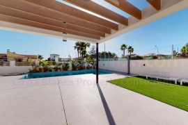 New build - Townhouse / Semi-detached - Orihuela Costa - Montezenia