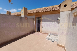 Doorverkoop - Townhouse / Semi-detached - Algorfa - Montemar