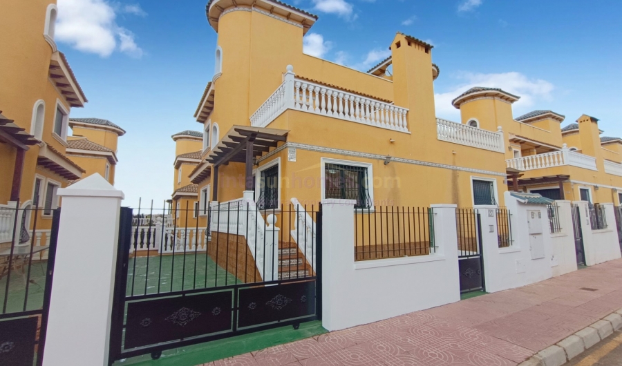 Doorverkoop - Townhouse / Semi-detached - Ciudad Quesada - Lo Marabu