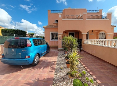 Townhouse / Semi-detached - Resale - Los Montesinos - Montesinos