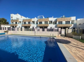 Townhouse / Semi-detached - Doorverkoop - Orihuela Costa - Villamartin