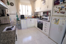 Resale - Townhouse / Semi-detached - Benimar