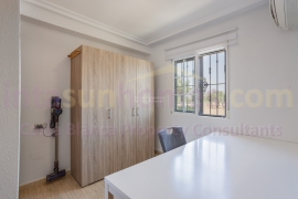 Resale - Townhouse / Semi-detached - Guardamar del Segura - Urb el raso