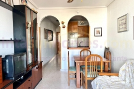 Resale - Apartment - Torrevieja - Centro