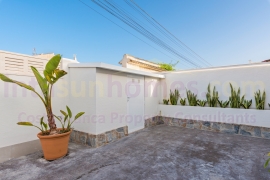 Doorverkoop - Detached House / Villa - Torrevieja - El Chaparral