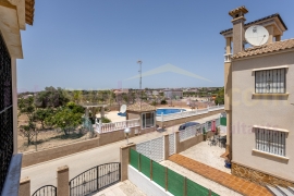 Resale - Townhouse / Semi-detached - Guardamar del Segura - Urb el raso