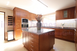 Resale - Detached House / Villa - La Marina - La Escuera