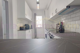 Doorverkoop - Townhouse / Semi-detached - Orihuela Costa - Villamartin