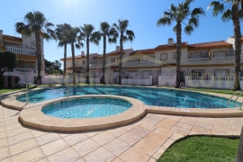 Reventa - Townhouse / Semi-detached - Ciudad Quesada - Doña Pepa