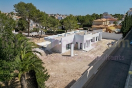 Obra Nueva - Detached House / Villa - Orihuela Costa - Las Filipinas