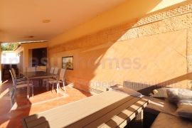 Reventa - Detached House / Villa - La Marina - La Escuera