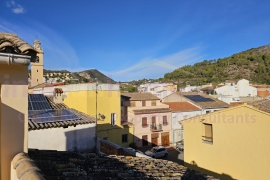 A Vendre - Townhouse / Semi-detached - Denia - Adsubia/Pego