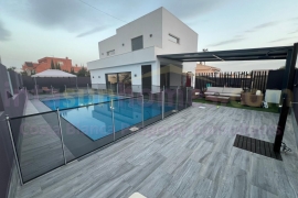 Doorverkoop - Detached House / Villa - Torrevieja - El Chaparral