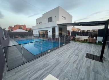 Detached House / Villa - Resale - Torrevieja - El Chaparral