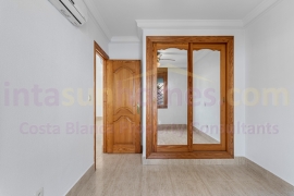 Resale - Apartment - Guardamar del Segura