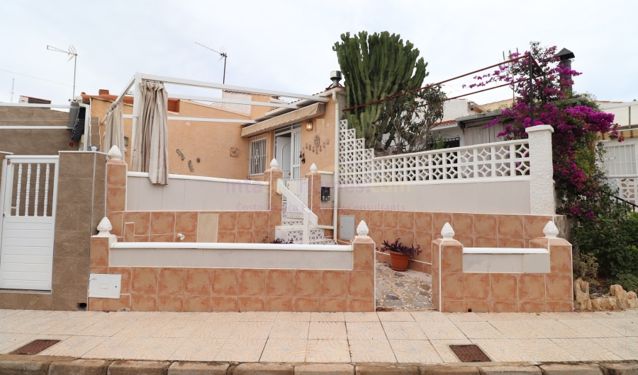 Resale - Bungalow - Guardamar del Segura - El Moncayo