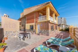 Resale - Detached House / Villa - Guardamar del Segura