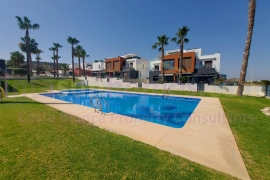 Resale - Apartment - Algorfa - La Finca Golf Resort