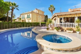 Reventa - Detached House / Villa - Cabo Roig - MUY CERCA DE LA PLAYA