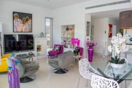 Resale - Detached House / Villa - Torrevieja - El Chaparral