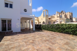 A Vendre - Townhouse / Semi-detached - Torrevieja - El Salado