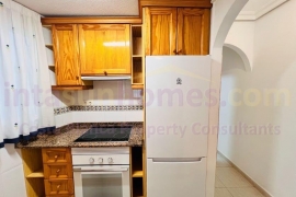 Resale - Apartment - Torrevieja - Centro