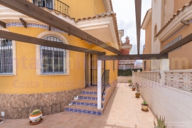 A Vendre - Detached House / Villa - Los Montesinos - Los Montesinos - Urb. La Herrada