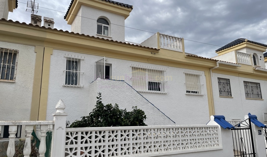 Doorverkoop - Rijtjes huis - Ciudad Quesada