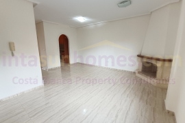 Doorverkoop - Townhouse / Semi-detached - Ciudad Quesada - Lo Marabu