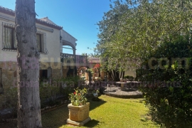 A Vendre - Detached House / Villa - Javea - Montgó - Partida Tosal