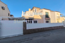 Resale - Detached House / Villa - Algorfa - Montebello