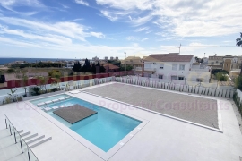 Reventa - Detached House / Villa - Torrevieja