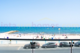 Resale - Apartment - Torrevieja - Playa de los locos