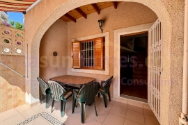 Doorverkoop - Townhouse / Semi-detached - Arenales del Sol