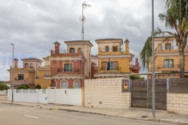 Reventa - Detached House / Villa - Los Montesinos - Los Montesinos - Urb. La Herrada