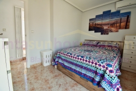 Resale - Townhouse / Semi-detached - Orihuela Costa - Playa Flamenca