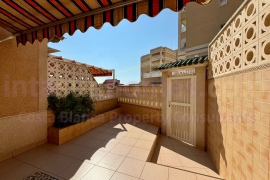 Doorverkoop - Townhouse / Semi-detached - Arenales del Sol