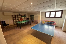 A Vendre - Detached House / Villa - Torrevieja Centro - Torrevieja