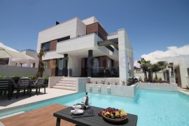 Nieuwbouw - Detached House / Villa - Torrevieja - El Chaparral