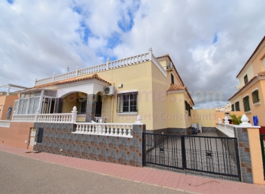 Townhouse / Semi-detached - A Vendre - Orihuela Costa - Playa Flamenca