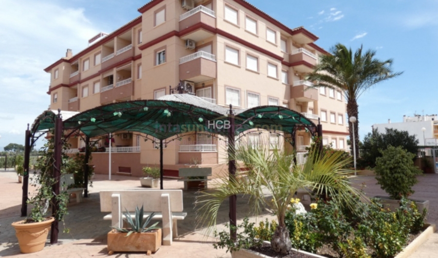 Resale - Apartment - Algorfa