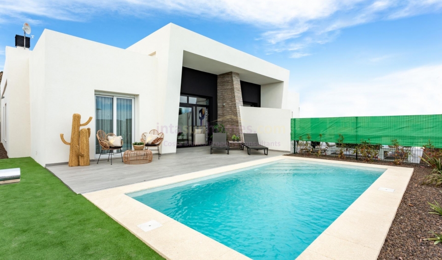 Nouvelle Construction - Detached House / Villa - Algorfa - La Finca Golf Resort