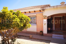 Reventa - Villa - Los Montesinos - Los Montesinos - Urb. La Herrada