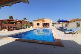 Resale - Detached House / Villa - Formentera del Segura - Fincas de La Vega