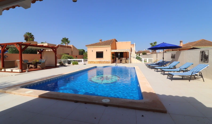 Reventa - Detached House / Villa - Formentera del Segura - Fincas de La Vega